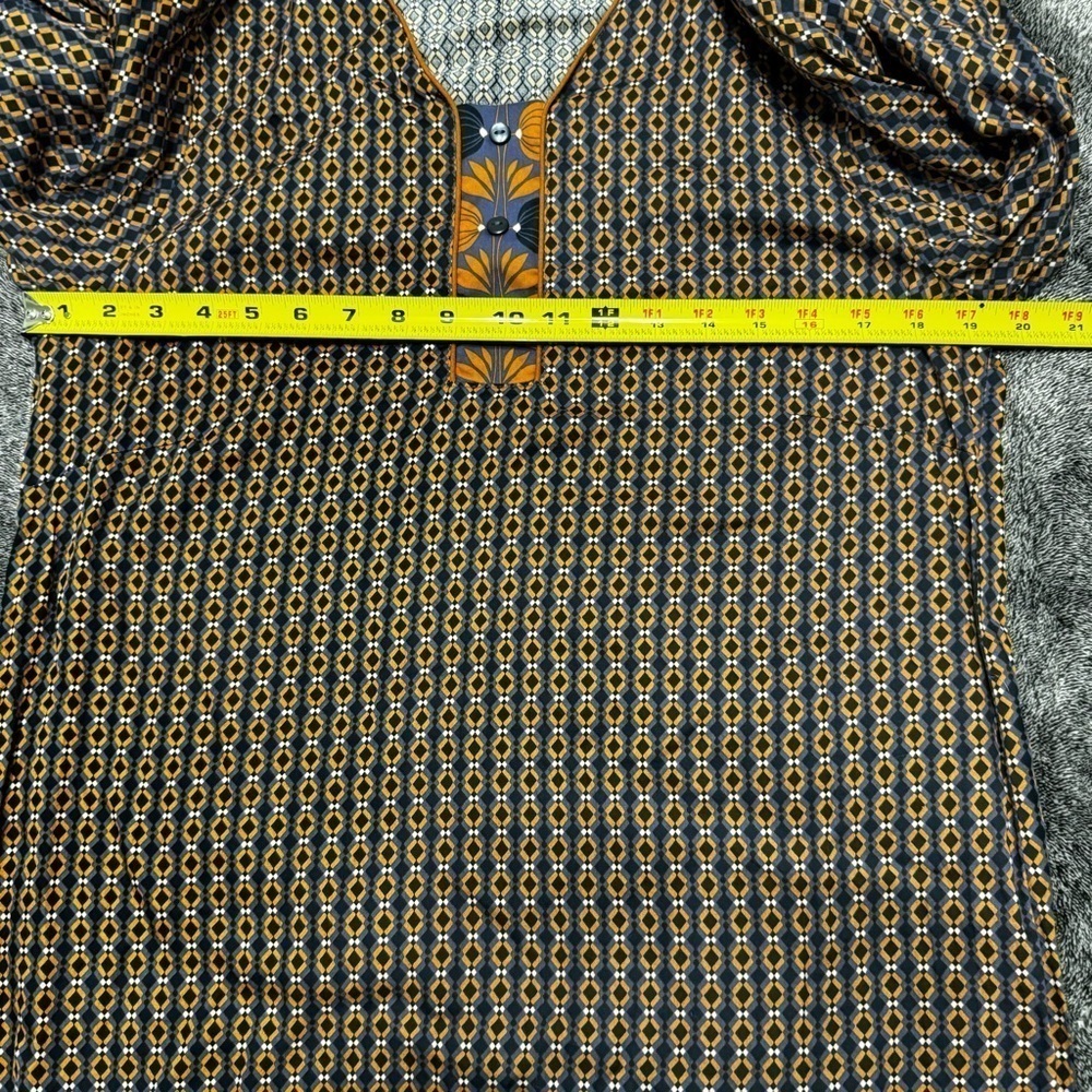 Laurence Tavernier dress size M - Picture 8 of 9